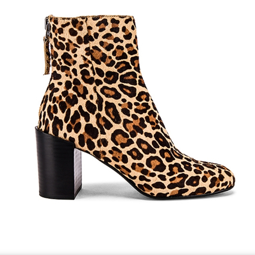 Dolce Vita Cyan leopard booties